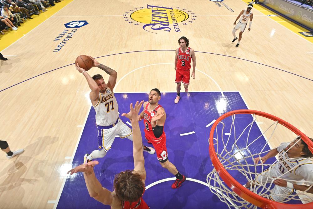 博洛尼亚总监：我们对球队表现满意，但现实地看不认为能争冠